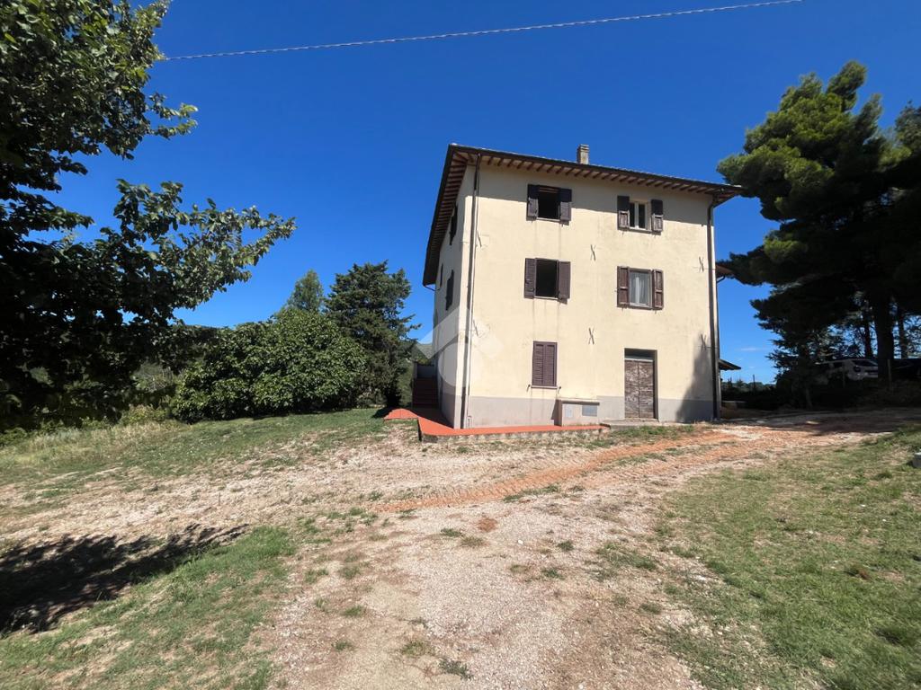 3 chambres Maison à Assisi, Italy No. 309912
