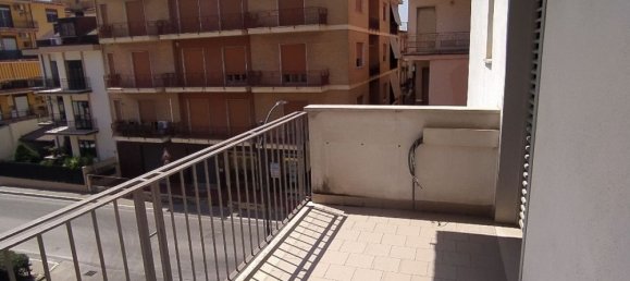 4 bedrooms Apartment in Maddaloni, Italy No. 65253 10