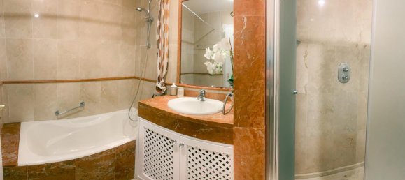 2 bedrooms Apartment in Estepona, Spain No. 283067 10