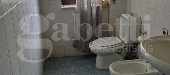 5-salle Appartement à Catania, Italy No. 48901 45