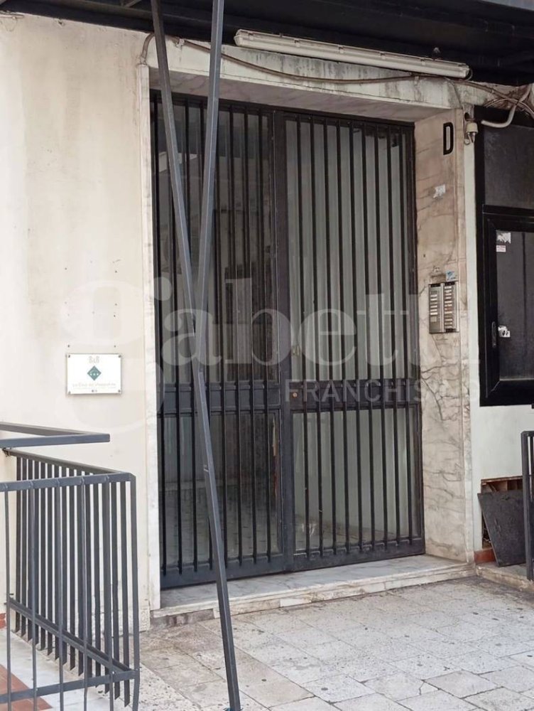 5-salle Appartement à Catania, Italy No. 48901