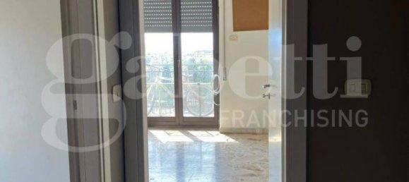 5-salle Appartement à Catania, Italy No. 48901 20