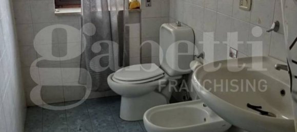 5-salle Appartement à Catania, Italy No. 48901 44