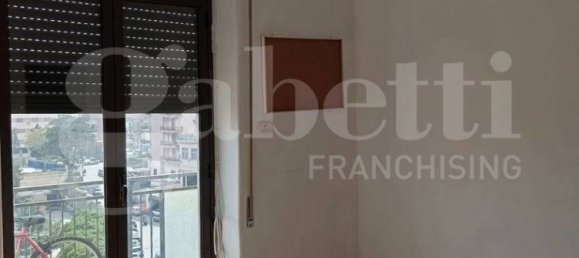 5-salle Appartement à Catania, Italy No. 48901 35