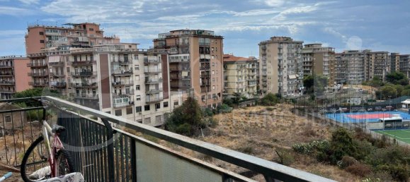 5-salle Appartement à Catania, Italy No. 48901 10