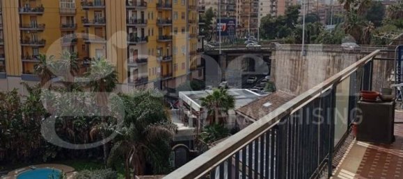 5-salle Appartement à Catania, Italy No. 48901 33