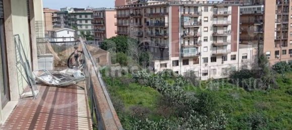 5-salle Appartement à Catania, Italy No. 48901 32