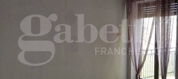 5-salle Appartement à Catania, Italy No. 48901 31