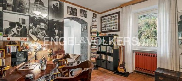 6 rooms Villa in Sarzana, Italy No. 77883 11