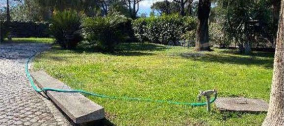 Дом с 6 комнатами в Рим, Италия № 191410 40