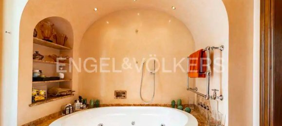 4 غرف نوم فيلا في Como, Italy رقم 126189 44