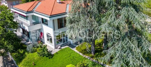 4 غرف نوم فيلا في Como, Italy رقم 126189 63