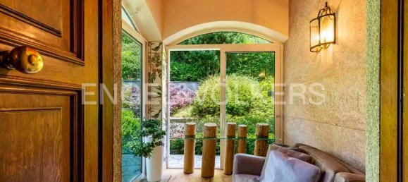 4 غرف نوم فيلا في Como, Italy رقم 126189 23