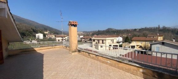 Ático de 3 habitaciónes en Genazzano, Italy No. 165469 2