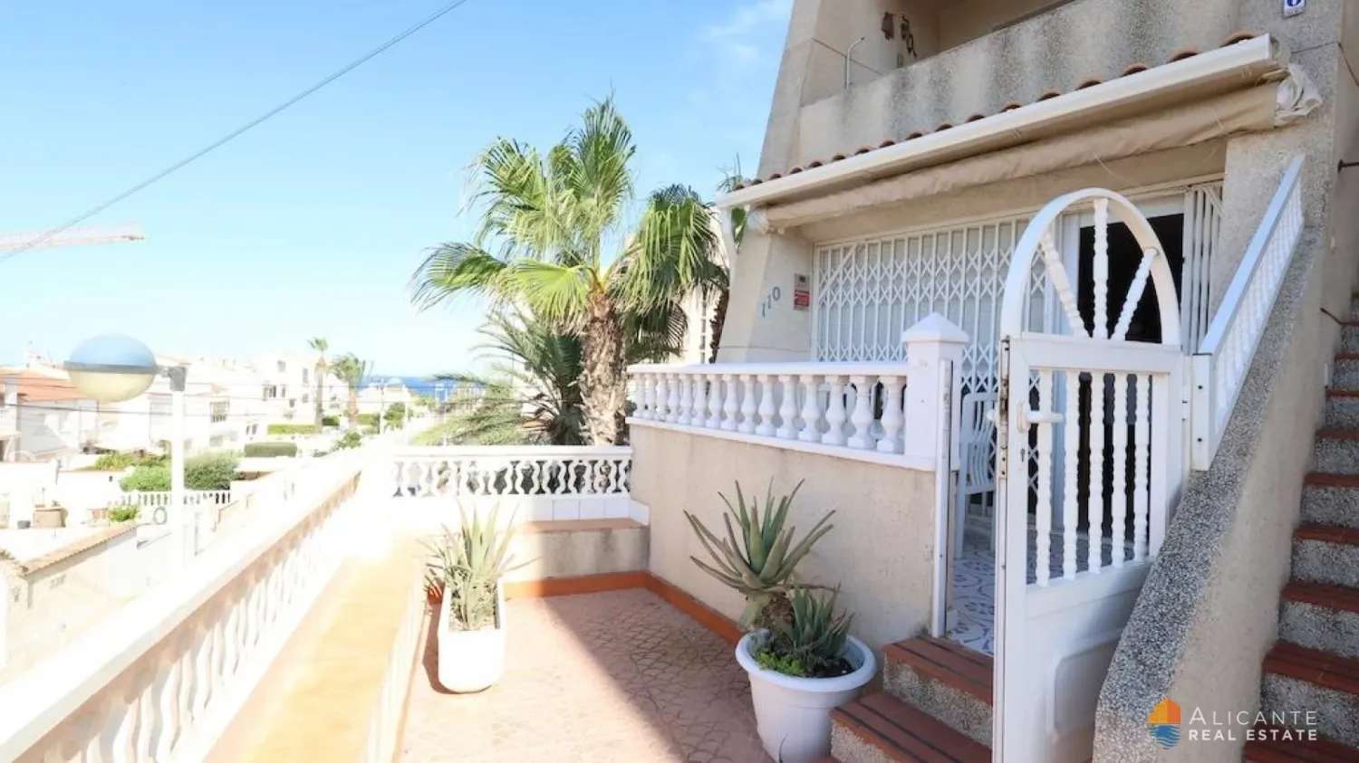 1 bedroom Apartment in Torrevieja, Spain No. 266518