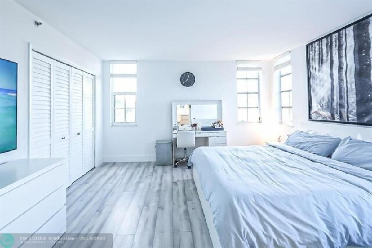 Дом с 3 спальнями в Помпано-Бич, США № 388775