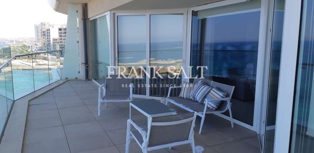 Квартира с 2 спальнями в Слима, Мальта № 9169