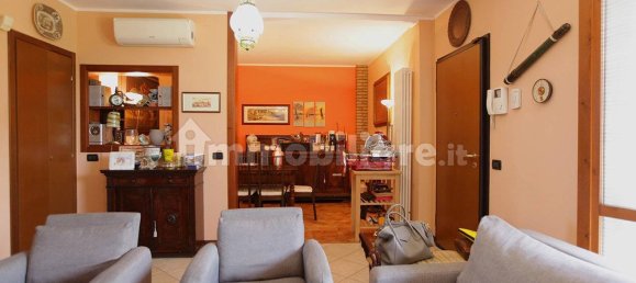 3 Schlafzimmer Villa in Gudo Visconti, Italy, Nr. 199006 7