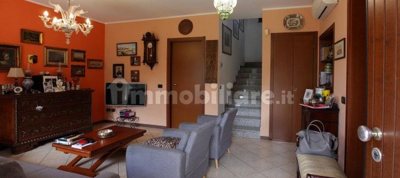 3 Schlafzimmer Villa in Gudo Visconti, Italy, Nr. 199006 6