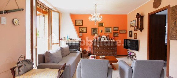 3 Schlafzimmer Villa in Gudo Visconti, Italy, Nr. 199006 4