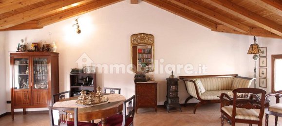 3 Schlafzimmer Villa in Gudo Visconti, Italy, Nr. 199006 17