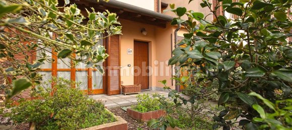 3 Schlafzimmer Villa in Gudo Visconti, Italy, Nr. 199006 22