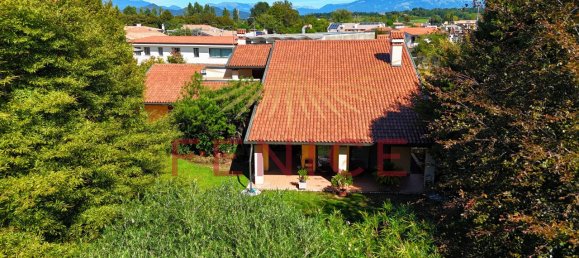 4 bedrooms Villa in Montebelluna, Italy No. 352658 40