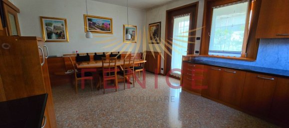 4 bedrooms Villa in Montebelluna, Italy No. 352658 6