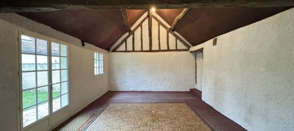 5 bedrooms House in Chartres, France No. 93430 26