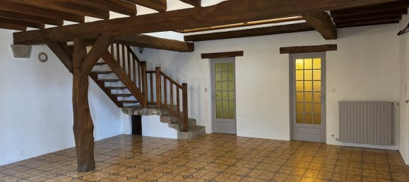 5 bedrooms House in Chartres, France No. 93430 16