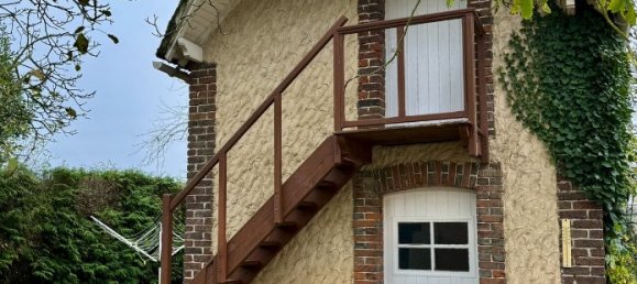 5 bedrooms House in Chartres, France No. 93430 3