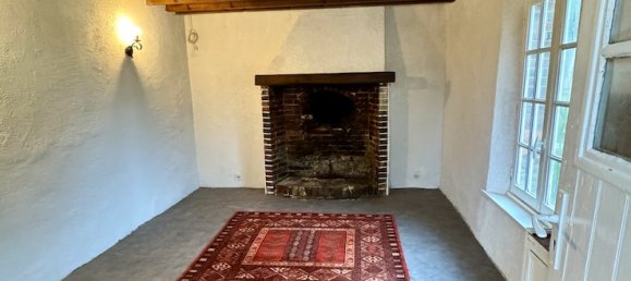 5 bedrooms House in Chartres, France No. 93430 4