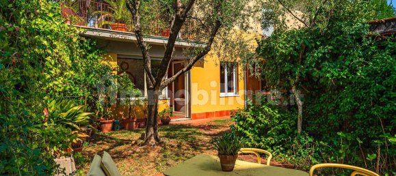 Villa de 3 dormitorios en Montecatini Terme, Italy No. 349038 2