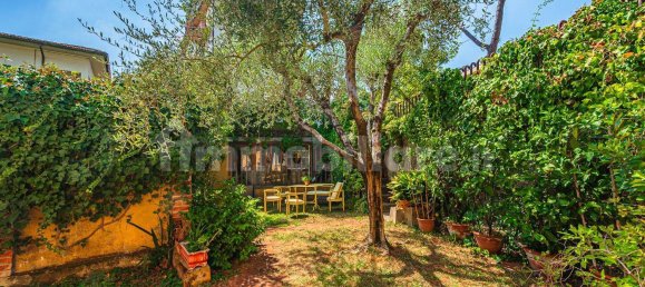 Villa de 3 dormitorios en Montecatini Terme, Italy No. 349038 17