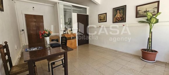 Propiedad comercial en Barcelona, Spain 34 m² No. 171290 4