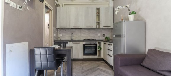 48m² Building in Bologna, Italy No. 62504 7