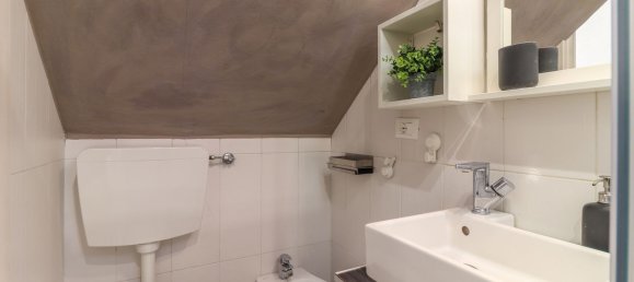 48m² Building in Bologna, Italy No. 62504 19