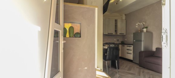 48m² Building in Bologna, Italy No. 62504 4