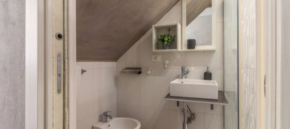 48m² Building in Bologna, Italy No. 62504 15