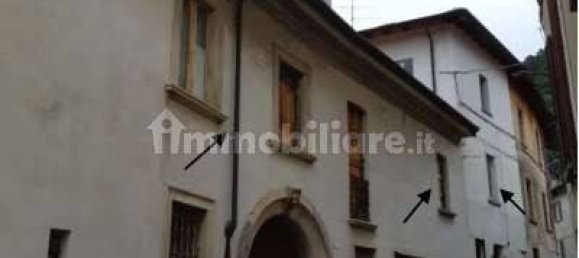 3 Schlafzimmer Wohnung in Arcisate, Italy, Nr. 372426 2
