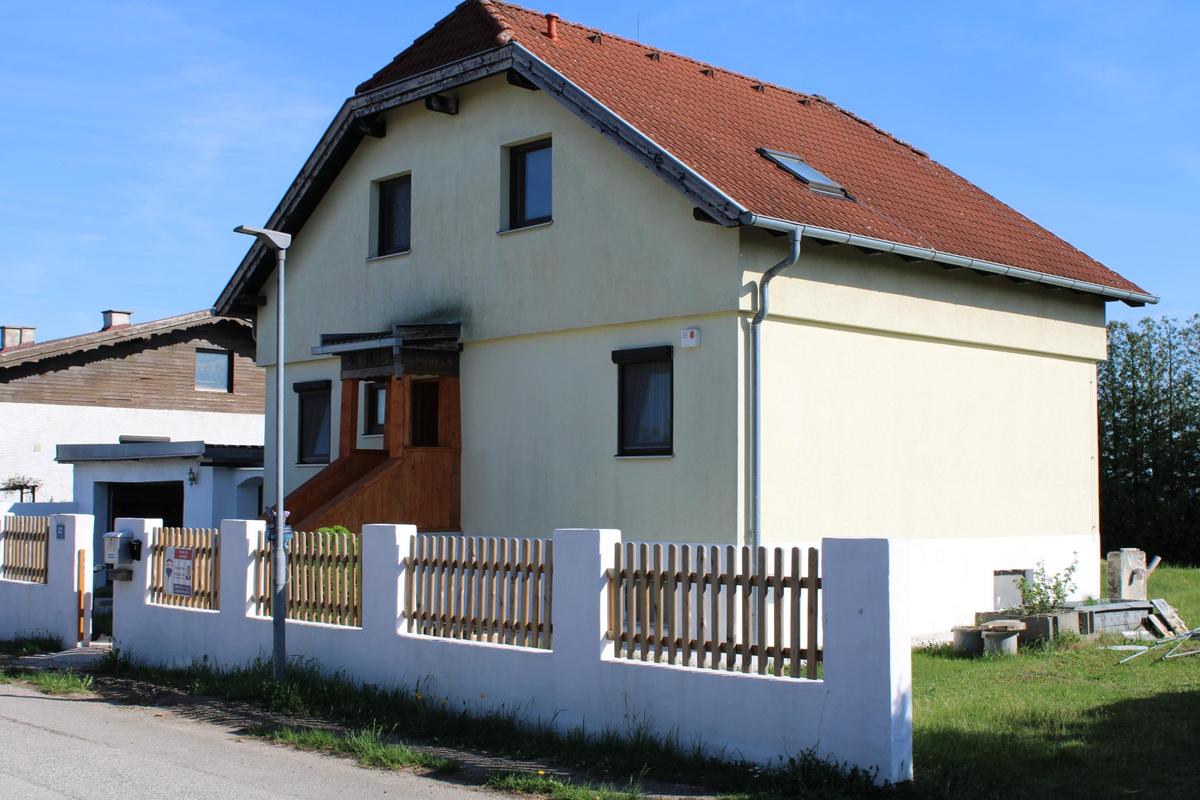 Terreno en Theresienfeld, Austria 824 m² No. 70615