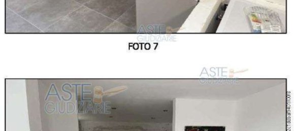 8 rooms Apartment in Lanuvio, Italy No. 28473 6