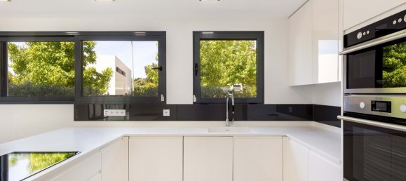 3 bedrooms Villa in Sintra, Portugal No. 133818 20