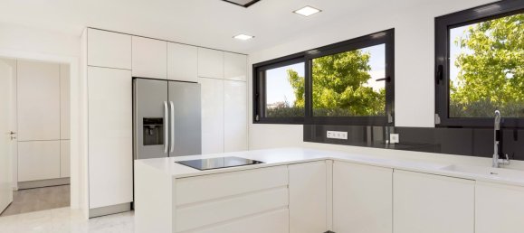 3 bedrooms Villa in Sintra, Portugal No. 133818 5