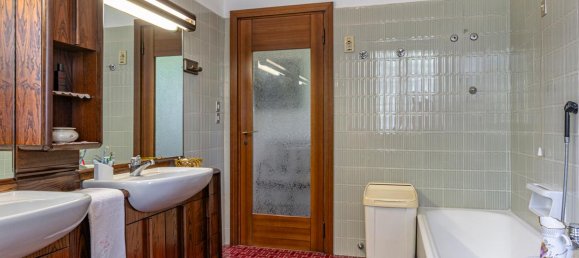 7-Zimmer Villa in Brescia, Italy, Nr. 168889 11