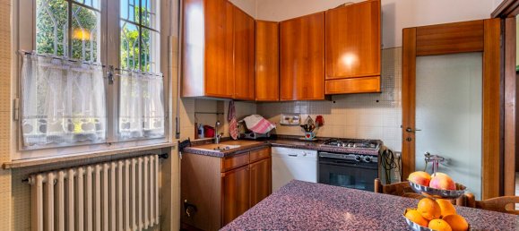 7-Zimmer Villa in Brescia, Italy, Nr. 168889 6