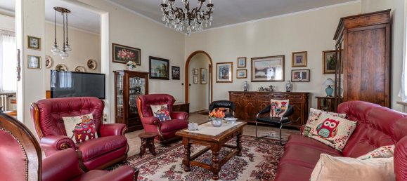 7-Zimmer Villa in Brescia, Italy, Nr. 168889 2