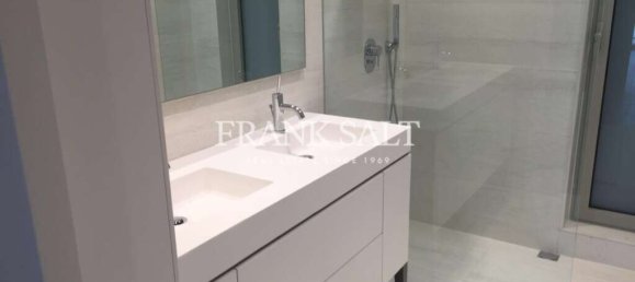 Apartamento de 2 dormitorios en Sliema, Malta No. 8924 8