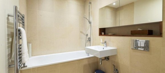 3 bedrooms Apartment in London, United Kingdom No. 5199 8