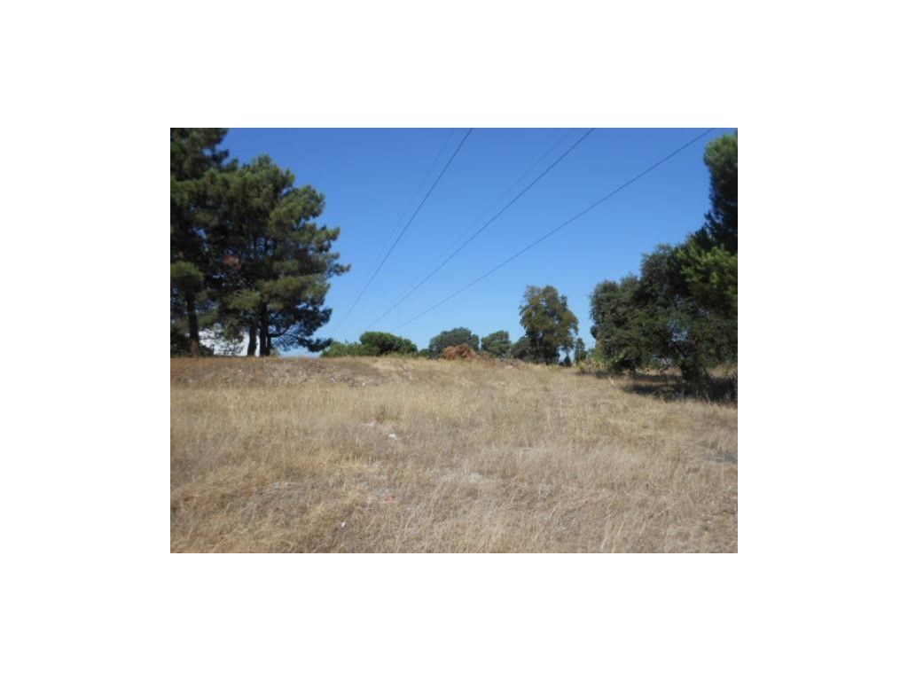 195m² Land in Barreiro, Portugal No. 63223